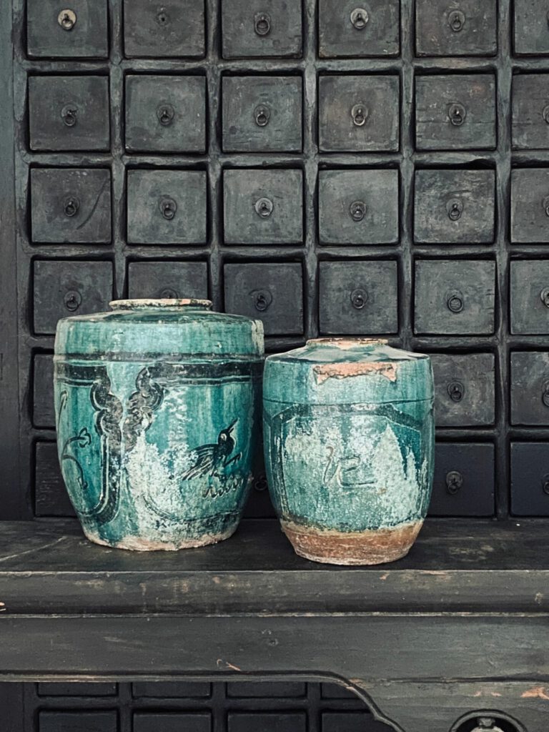 Decorative old unique pots inspiration 2